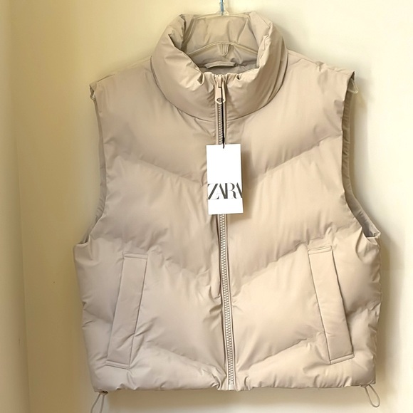 Zara Jackets & Blazers - NWT  Zara Faux leather Quilted Puffer Vest